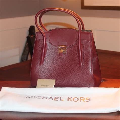 NWT Michael Kors Bancroft Large Pebbled Calf Leather Satchel